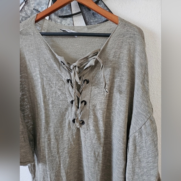 Zara Knit Olive Green women's Lightweight Tie Front Short Sleeve Dress Size S. - Picture 2 of 5